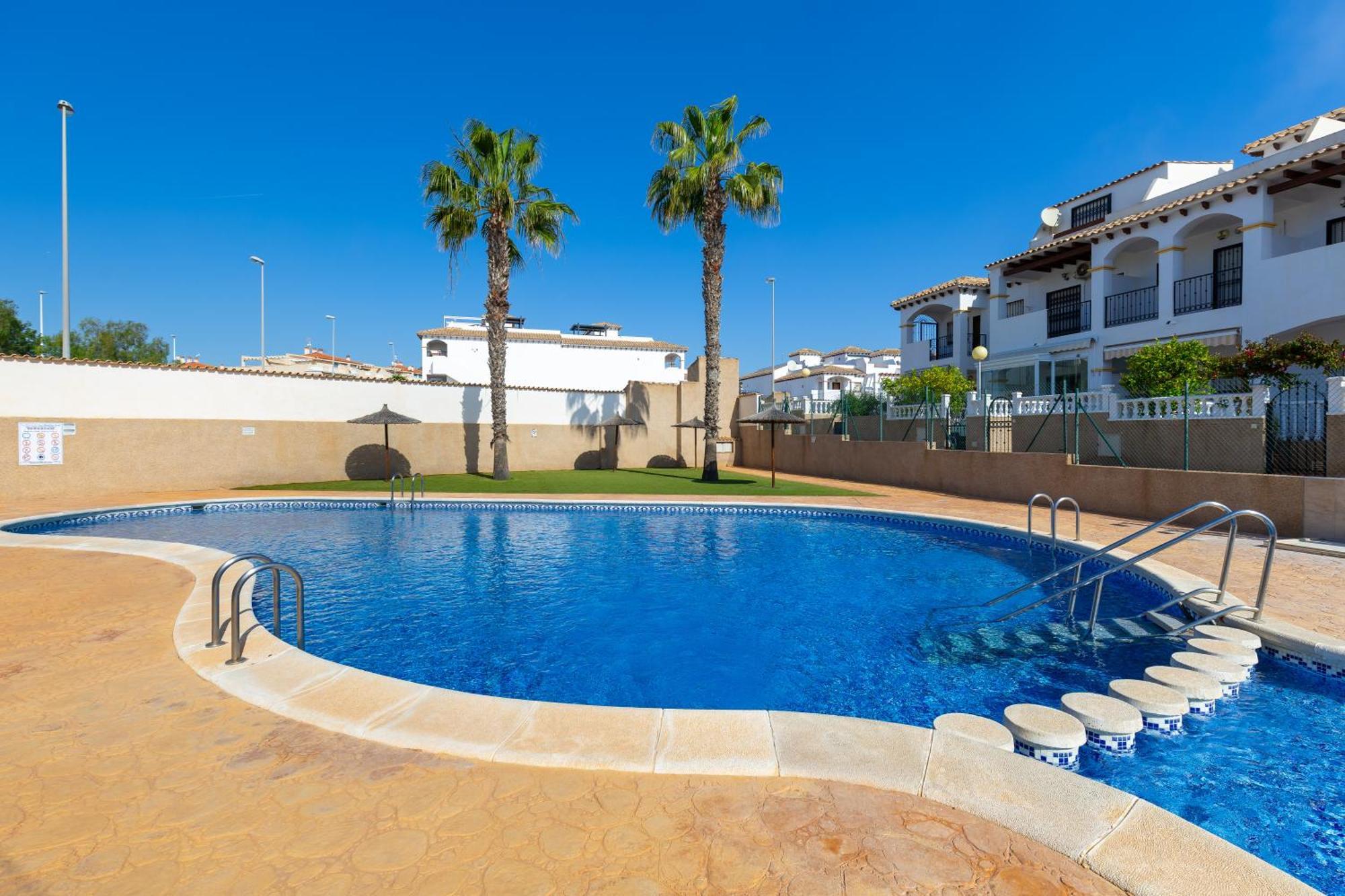 فيلا La Kaye Dehesa de Campoamor  المظهر الخارجي الصورة